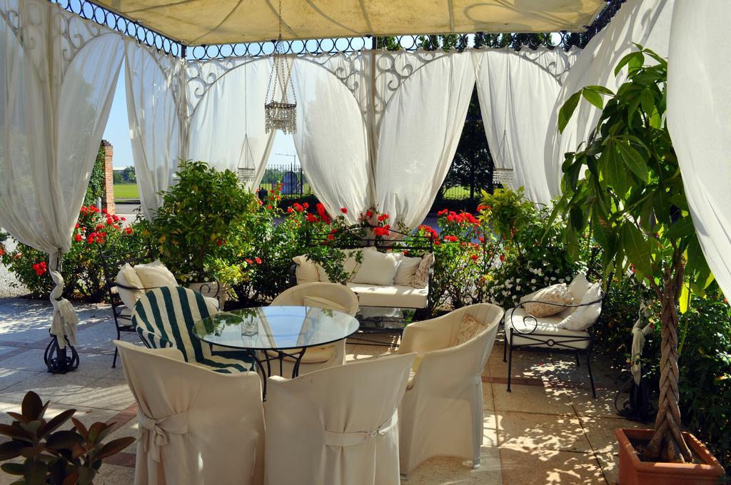 Hotel La Corte Bedizzol Exterior foto