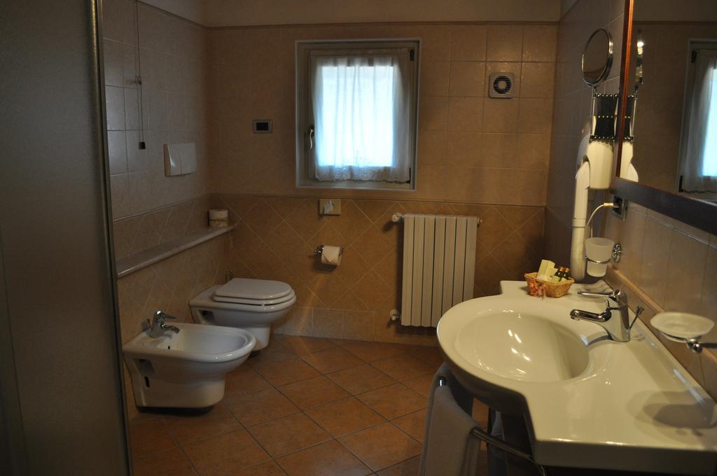 Hotel La Corte Bedizzol Quarto foto